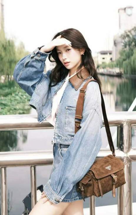Picture of Prada Handbags _SKUfw205710196fw